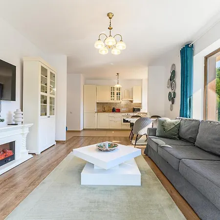 Apartment Pine Ridge Terrace